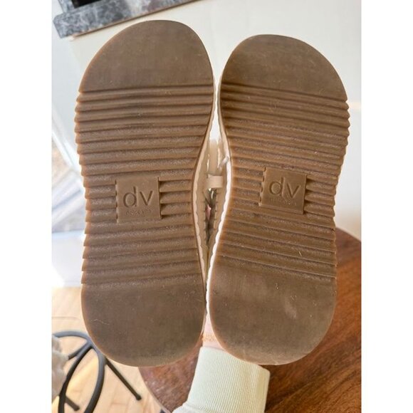 Dolce Vita Dolen White Sneakers - Picture 5 of 6